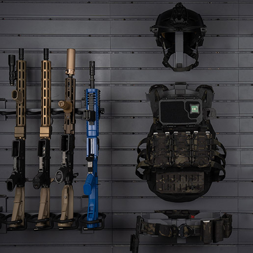 حامل عرض للمعدات التكتيكية للب - مراجعة Motorcycle Gear Rack وسعره