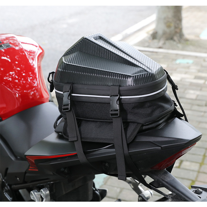 حقيبة خلفية مقاومة للماء للدرا - مراجعة Motorcycle Gear Warehouse وسعره