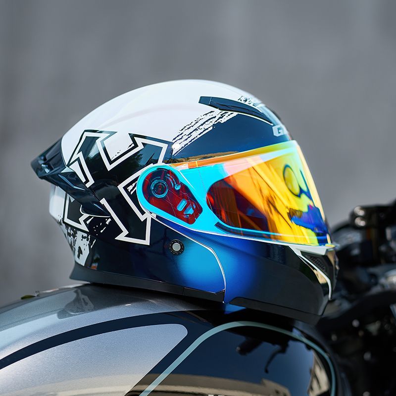 خوذات كاملة الوجه معتمدة من وز - مراجعة Motorcycle Gear Full Set وسعره